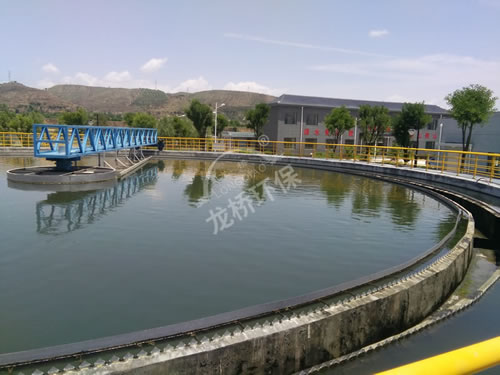 半橋式周邊傳動刮吸泥機